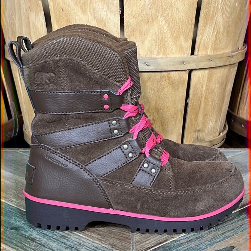 Sorel Meadow Lace Brown Suede Waterproof Insulated Snow Boots Girls Size 3